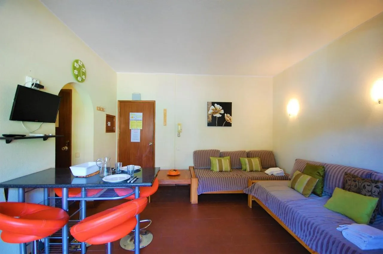 Apartment T0 Estudio Leziria - Swimming Pool - By Bedzy Vilamoura